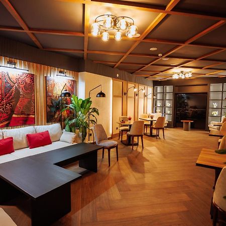 שימקנט Aurum Garden Hotel מראה חיצוני תמונה