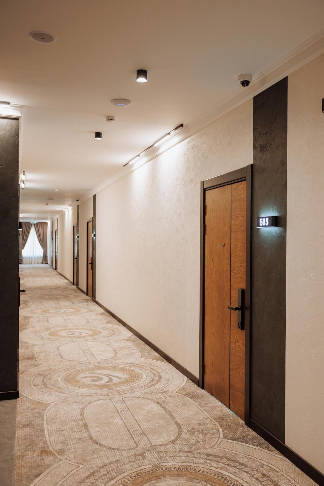 שימקנט Aurum Garden Hotel מראה חיצוני תמונה