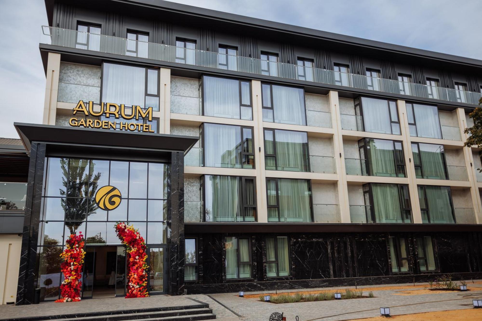 שימקנט Aurum Garden Hotel מראה חיצוני תמונה