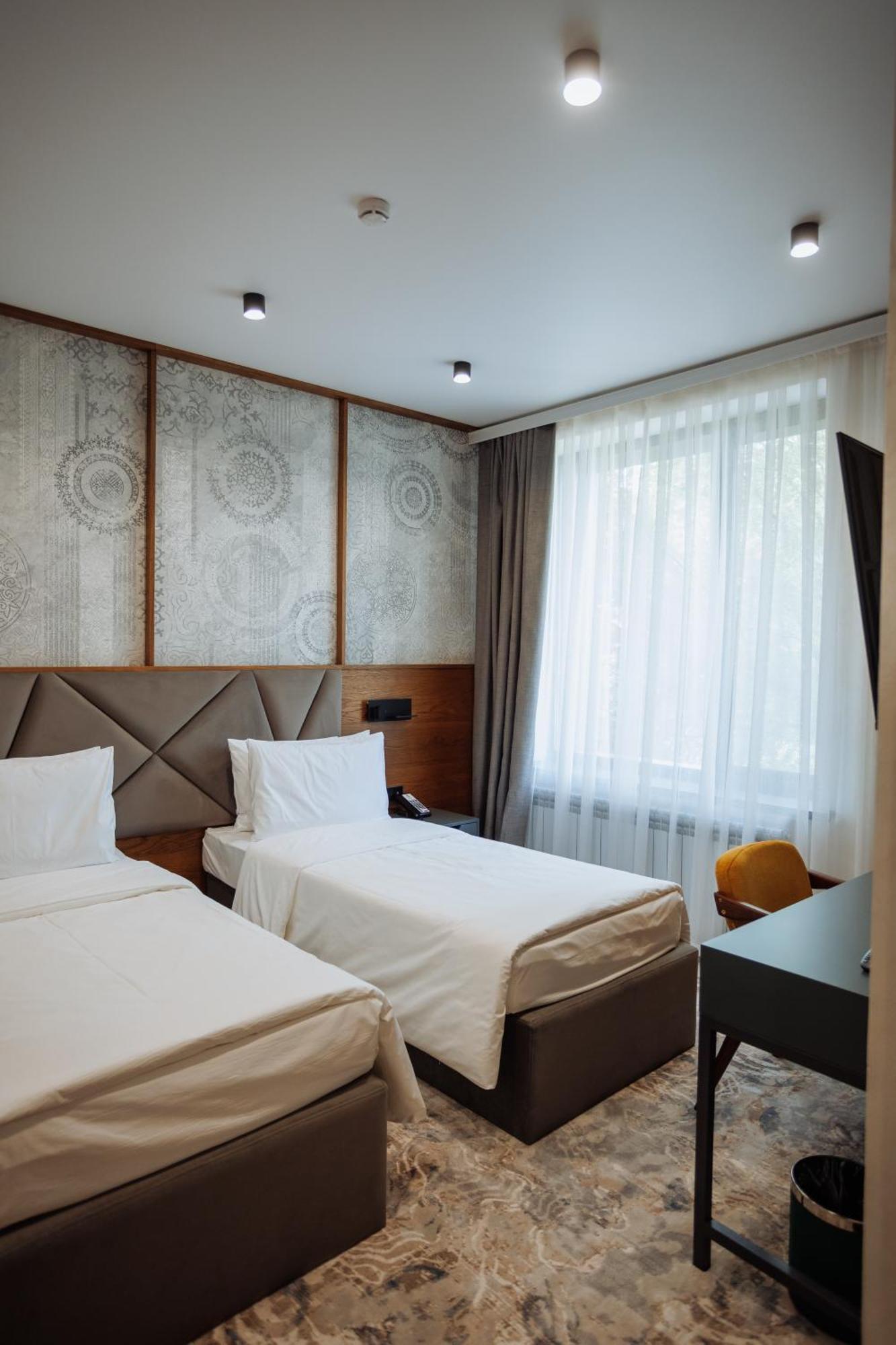 שימקנט Aurum Garden Hotel מראה חיצוני תמונה