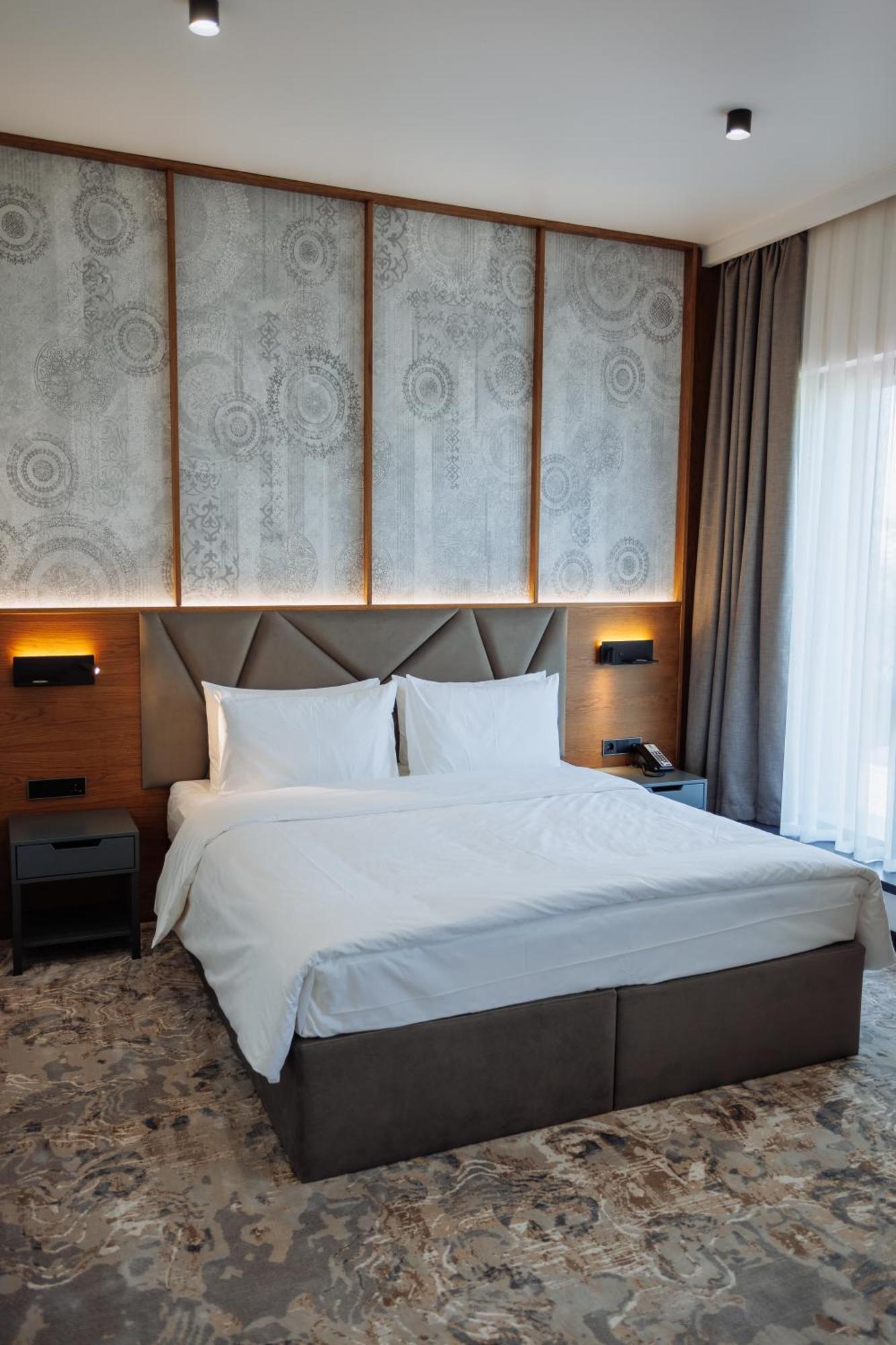 שימקנט Aurum Garden Hotel מראה חיצוני תמונה