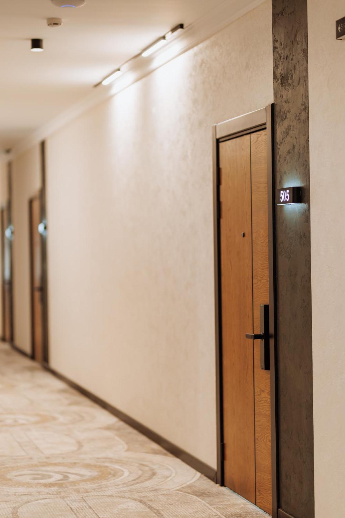 שימקנט Aurum Garden Hotel מראה חיצוני תמונה